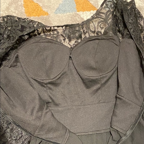 Jumpsuit Metallic Lace black color Straight leg Back zipper closure - Picture 7 of 7